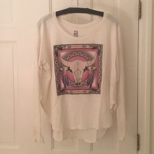 White waffle long sleeve graphic T-shirt